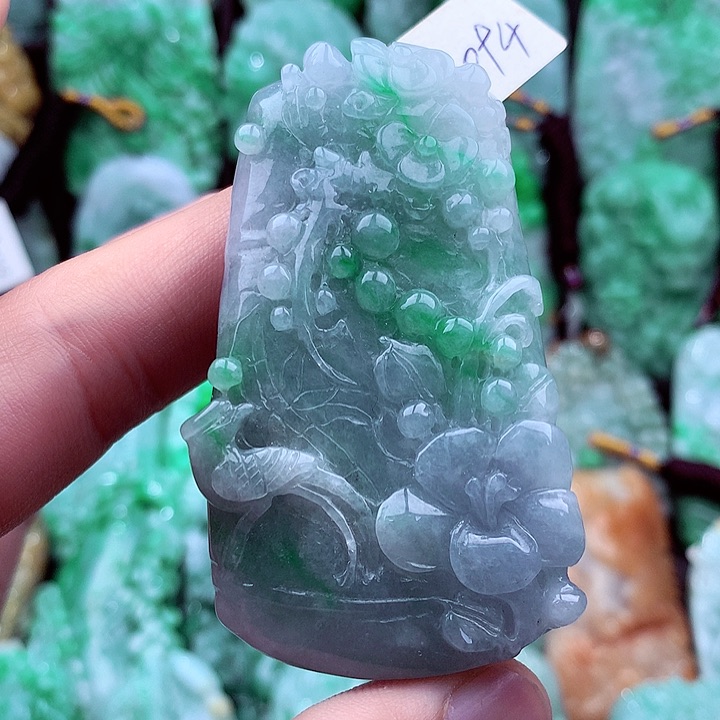 翡翠吊坠(不含链)未镶嵌