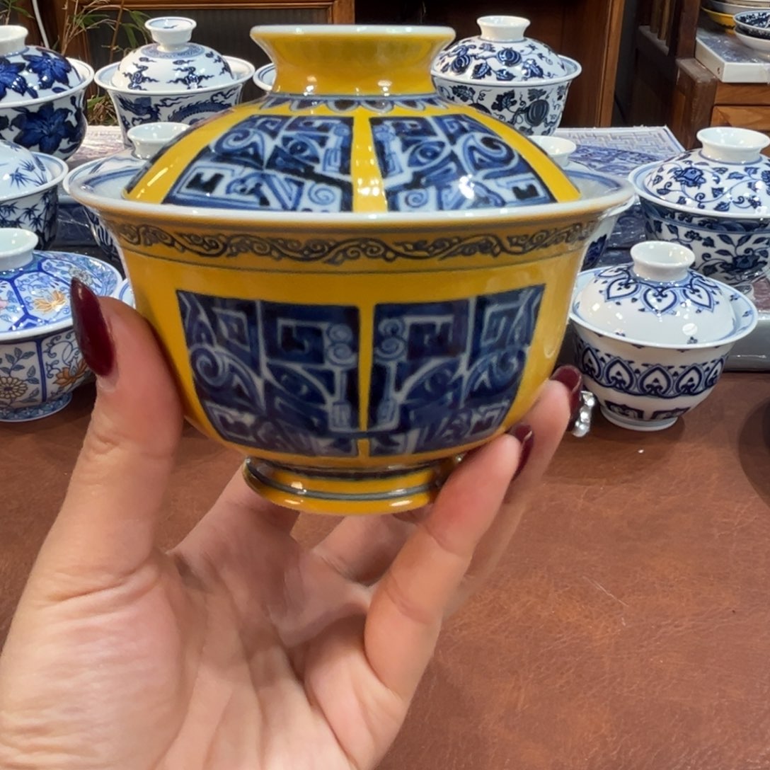 盖碗。。。。。。。。。。。。。。。