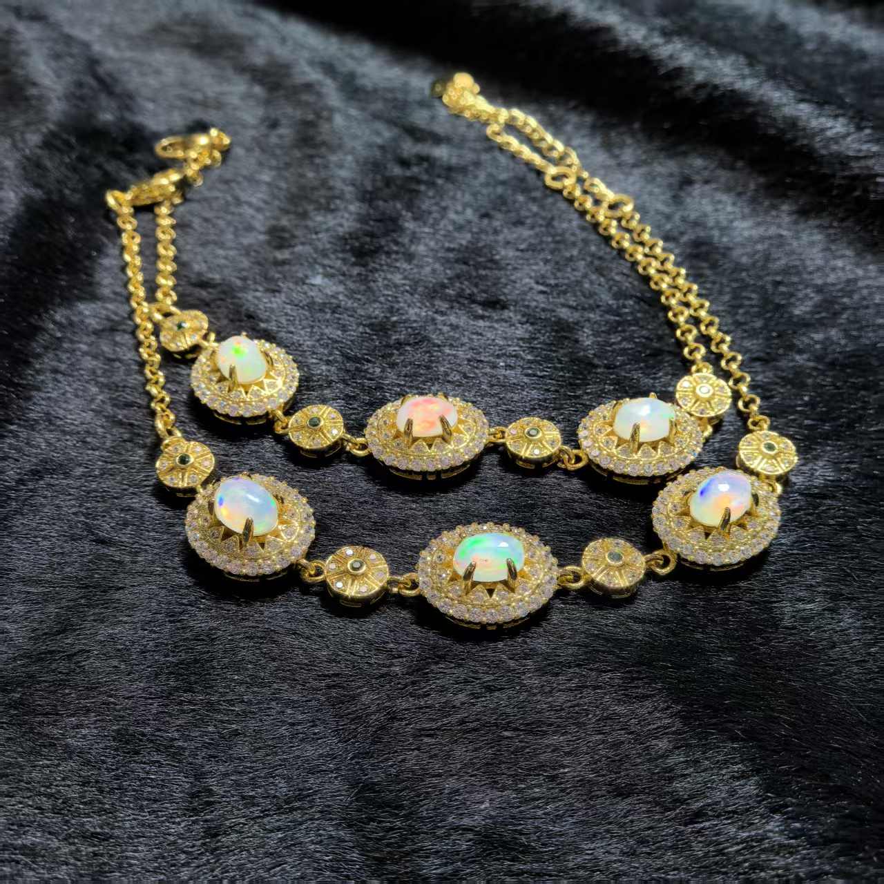 CT3879七色神光炫彩欧泊手链-多样性发货只发一件