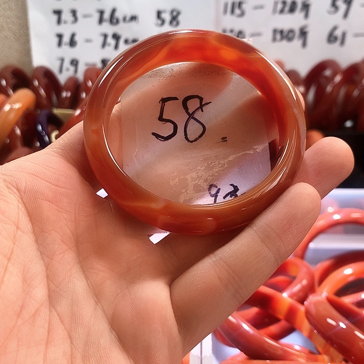 手镯玛瑙/玉髓未镶嵌