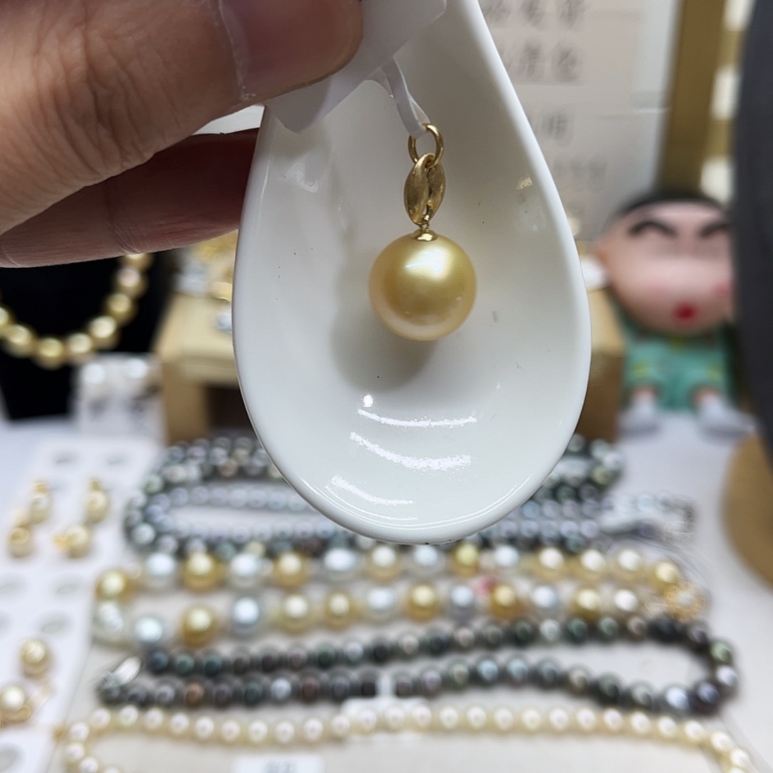 颈饰海水珍珠未镶嵌