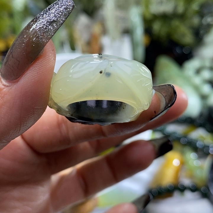岫玉岫玉戒指未镶嵌