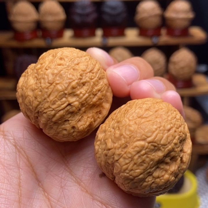 文玩核桃吊坠小霸王13