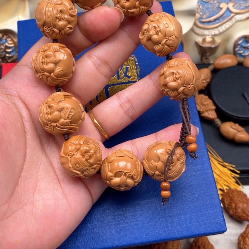 【闪购商品】橄榄核吊坠橄榄手工雕刻工艺