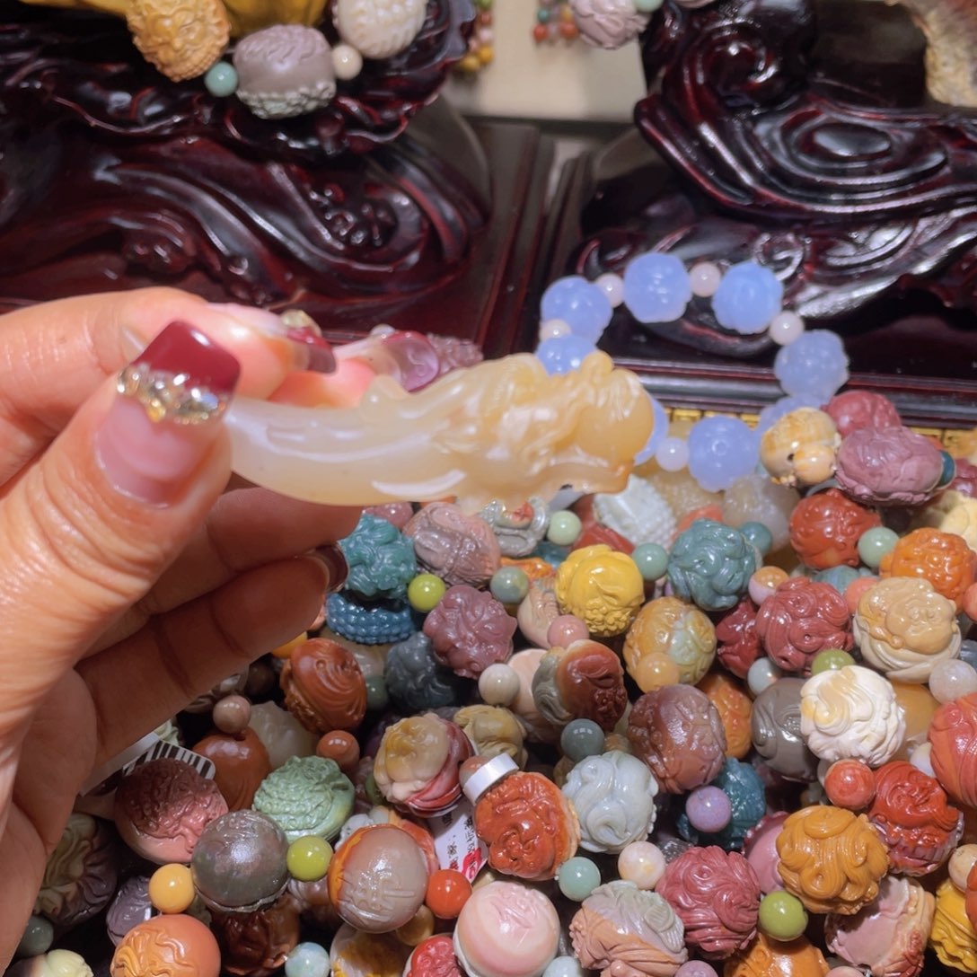 石英质玉手链未镶嵌