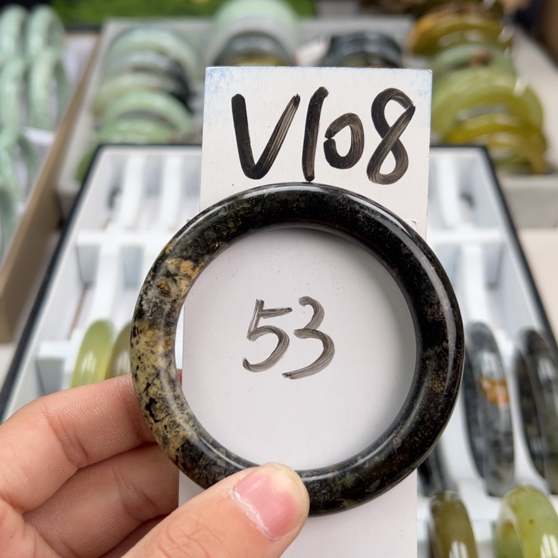 岫玉手镯未镶嵌天然岫玉微瑕