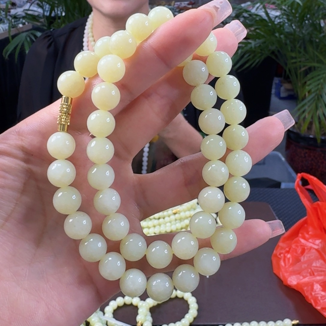 和田玉未镶嵌颈饰卡10