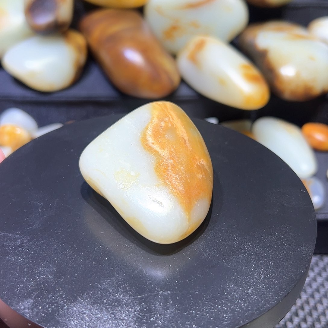 和田玉（子料）未镶嵌吊坠(不含链)108