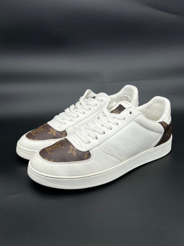 95新 LouisVuitton/路易威登 老花鞋头老花板鞋 39码 奢 F232