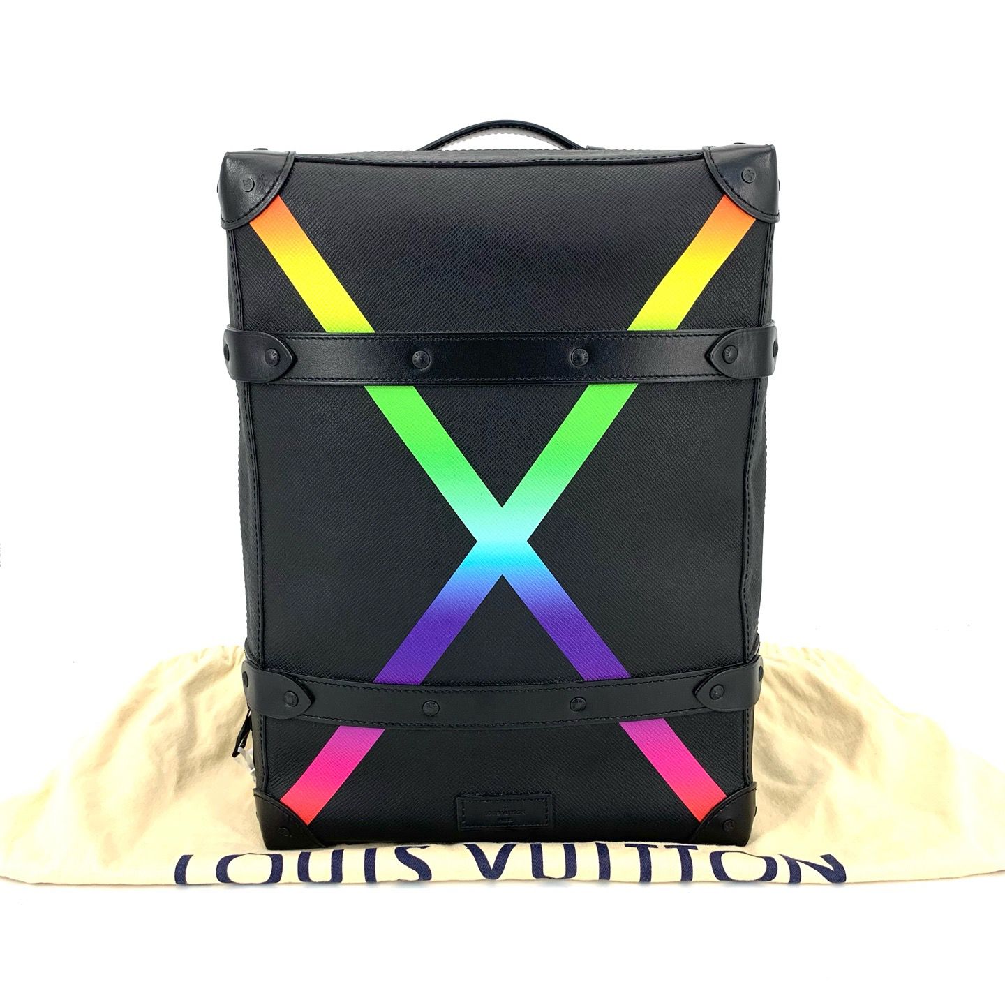 99新 LouisVuitton/路易威登 黑色彩虹印花盒子双肩包 尺寸26/37