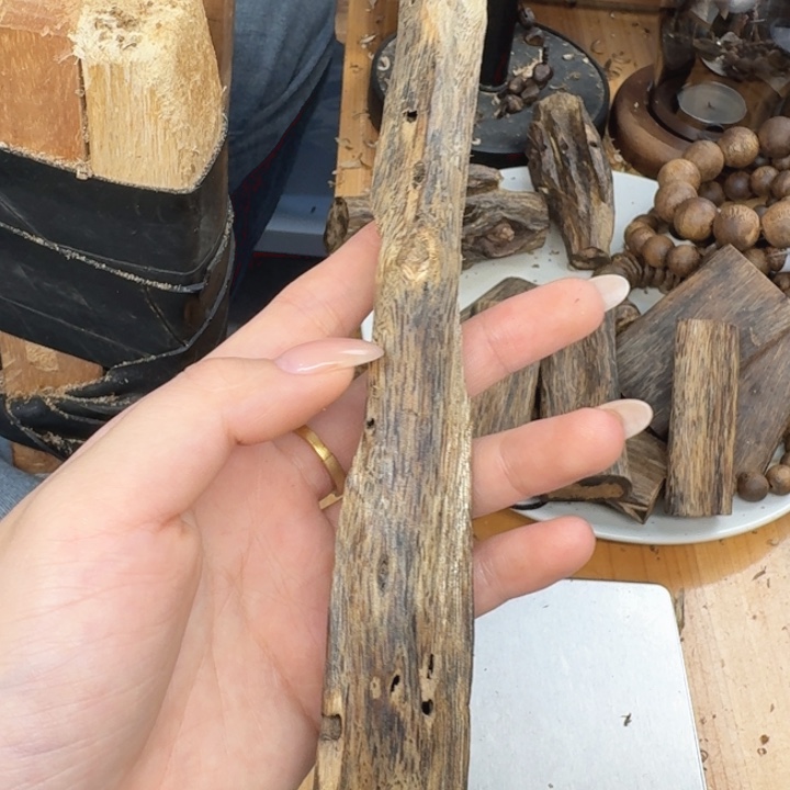 沉香碎屑沉香沉香奇楠块料24.4克