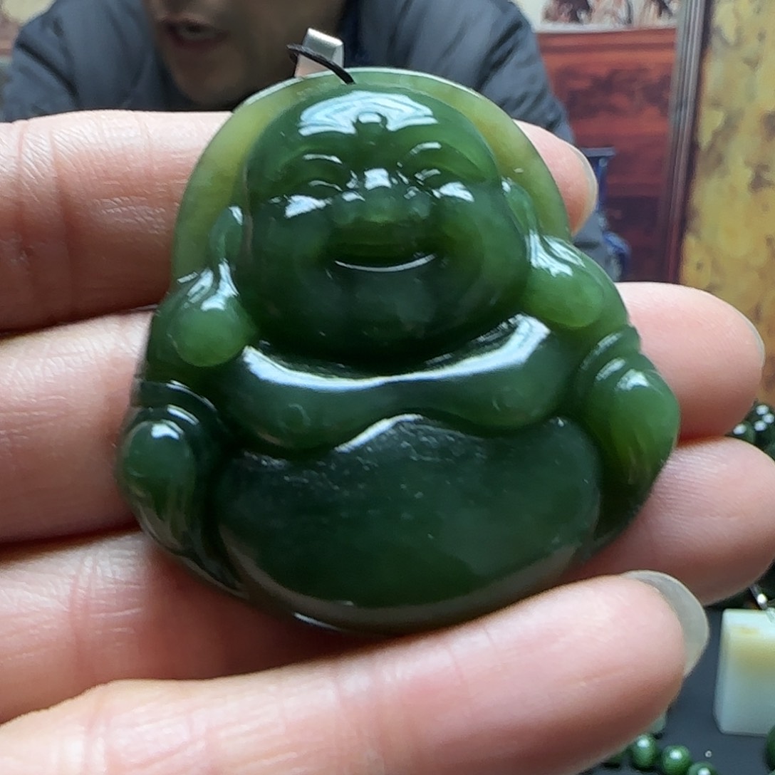 和田玉吊坠未镶嵌