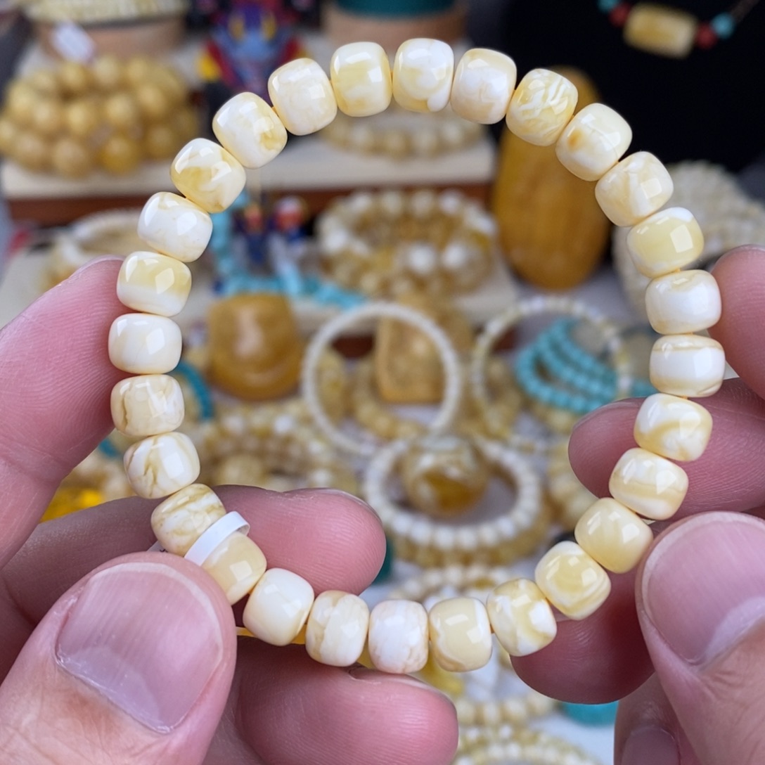 蜜蜡未镶嵌手链瓷白虎皮纹8mm