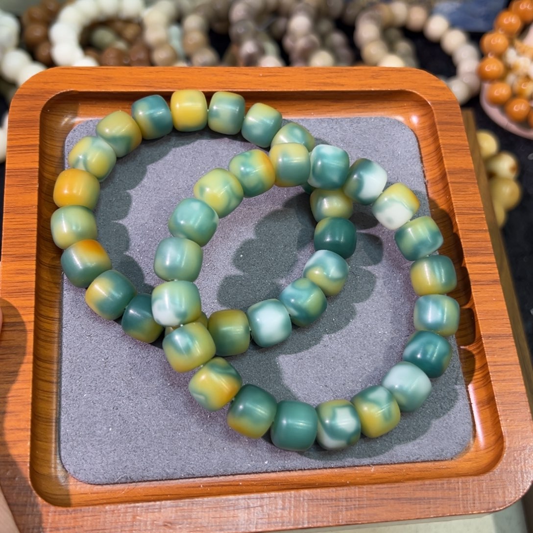 吊坠菩提根/象牙果炫彩地图卡12