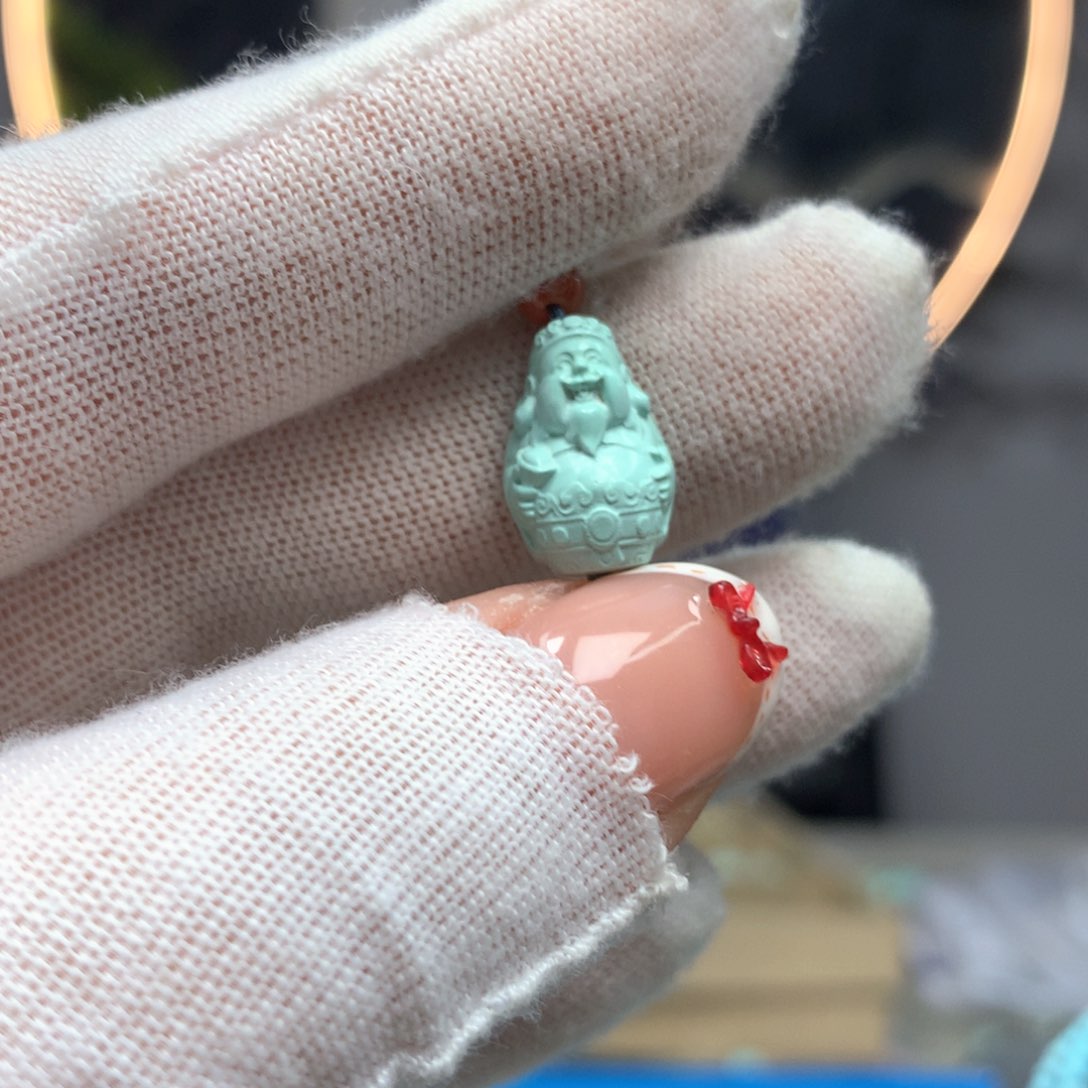 绿松石未镶嵌挂件