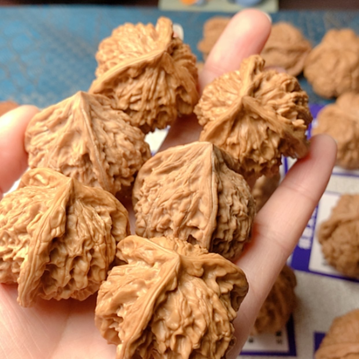 【闪购商品】文玩核桃把件?****来三棱