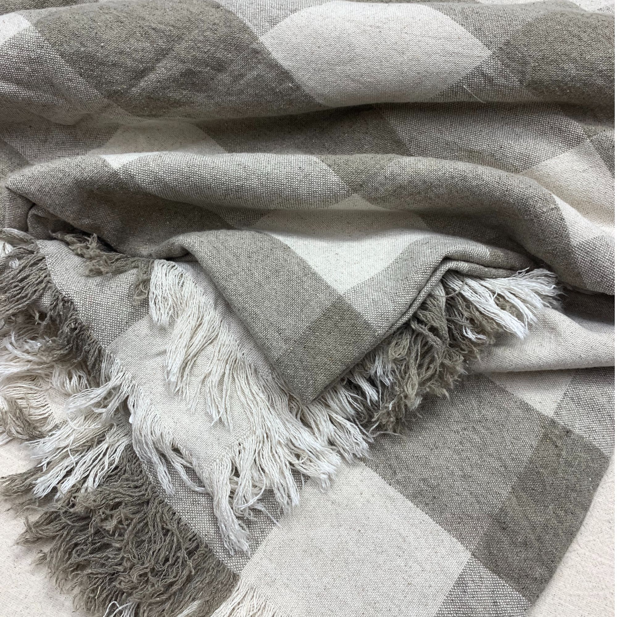 《元七猫-格局》双人汉麻流苏盖毯床单色织加厚透气吸汗通用