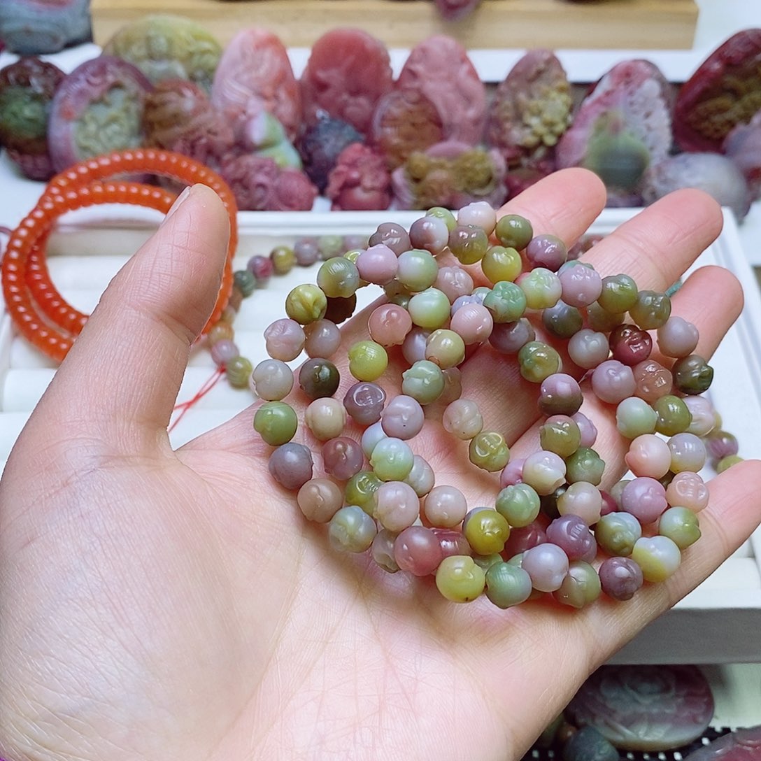 玛瑙/玉髓盐源玛瑙手链未镶嵌