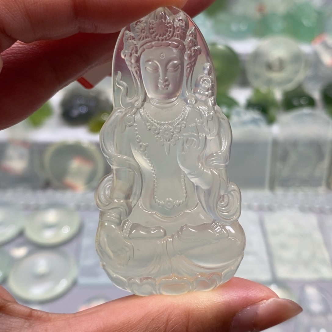 未镶嵌蛇纹石玉颈饰