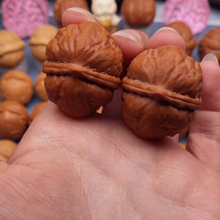 文玩核桃把件大佛肚