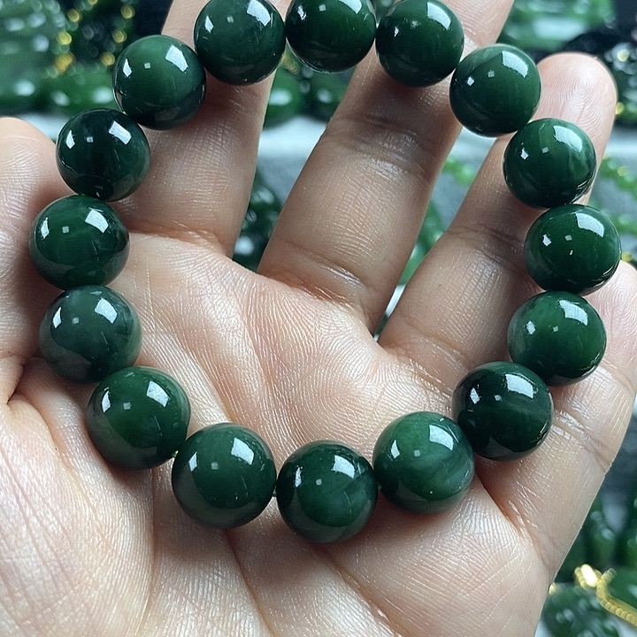 和田玉（碧玉）未镶嵌手串