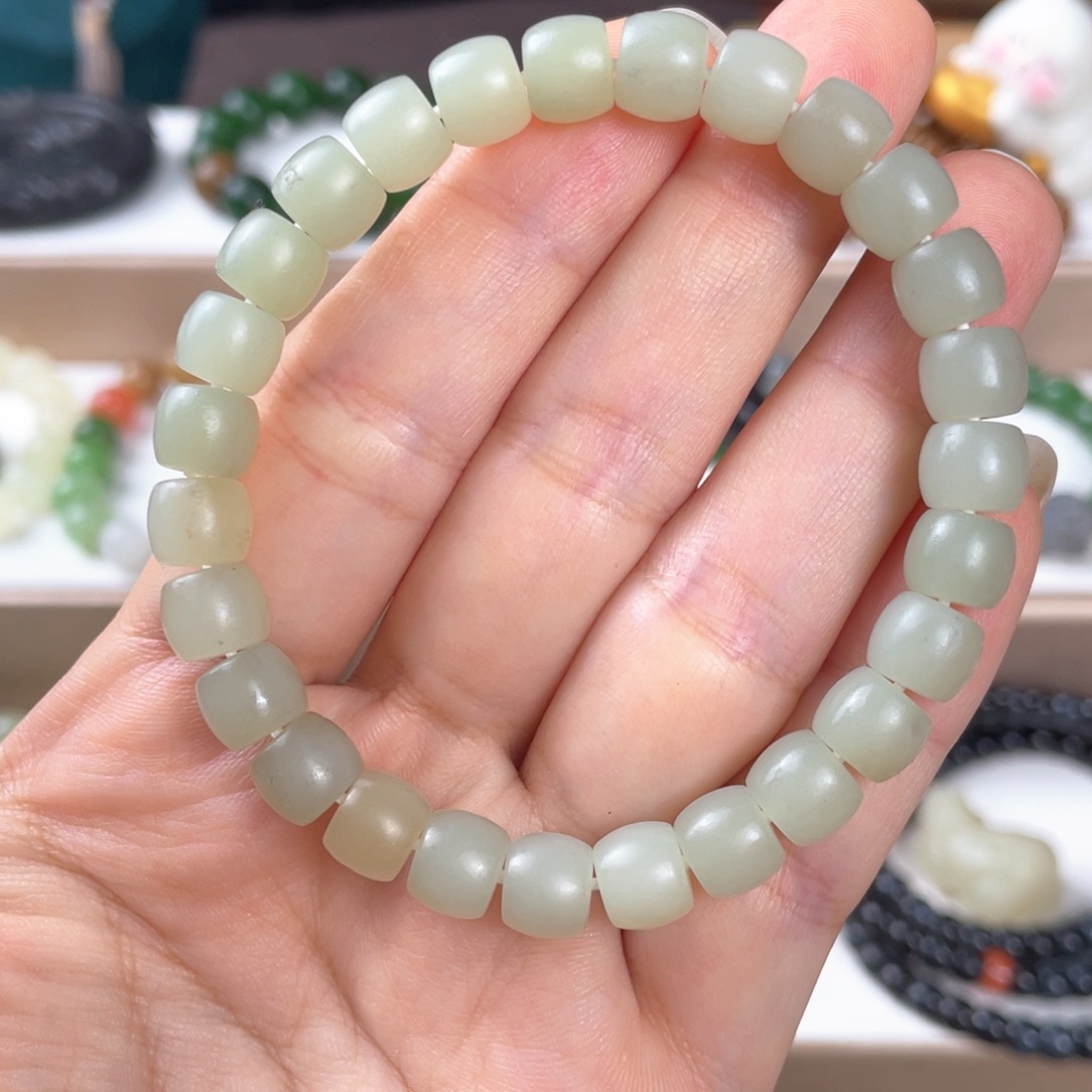 和田玉未镶嵌手链