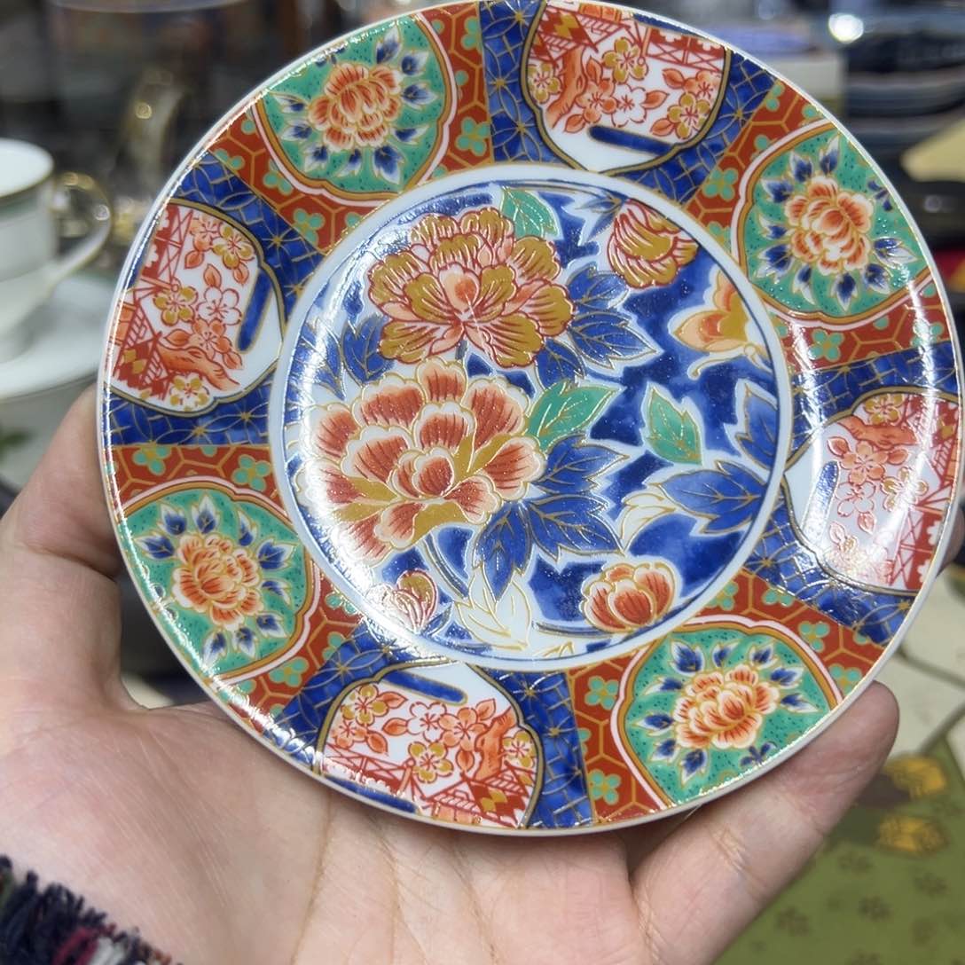 龙峰陶瓷艺术的发展和