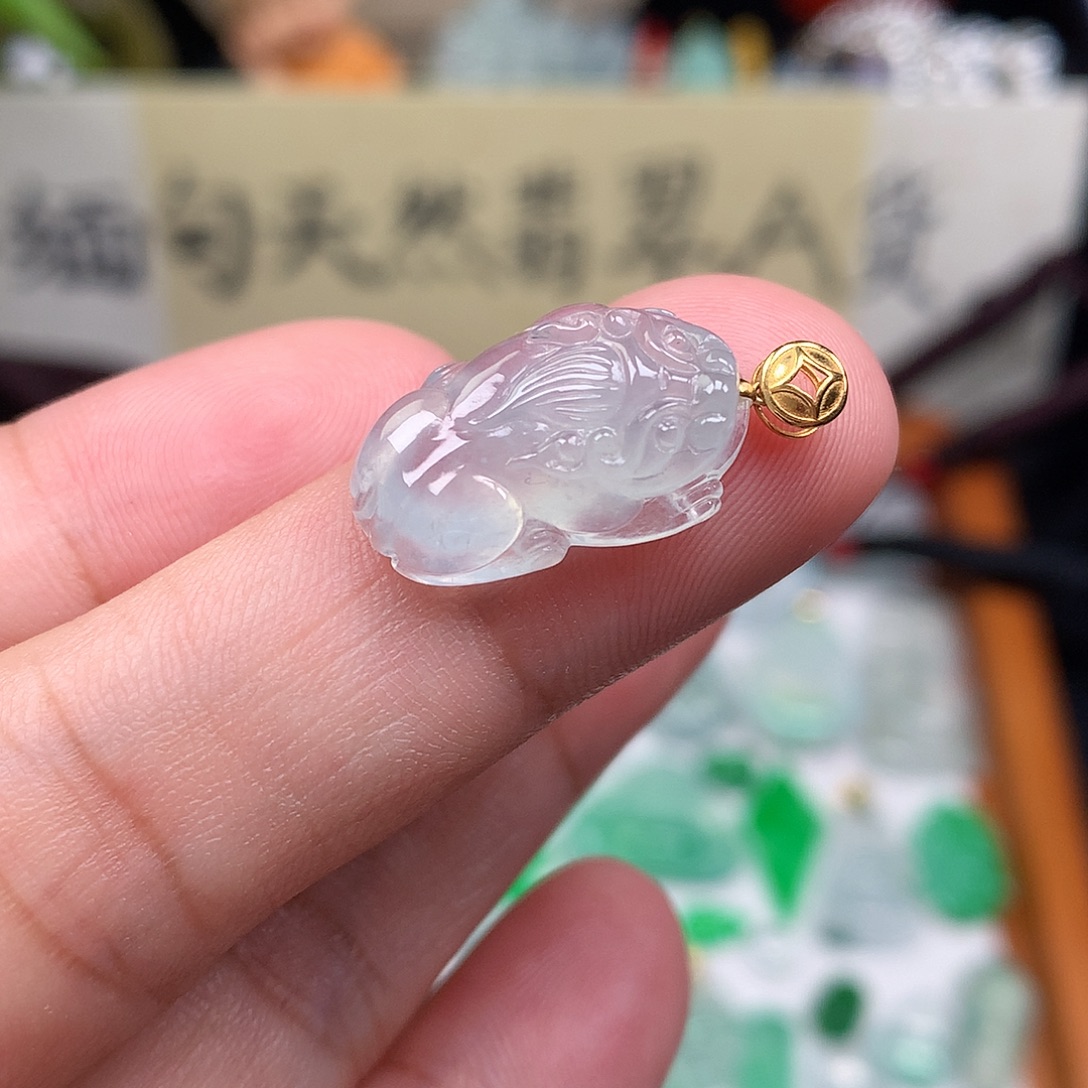 翡翠散珠18K金镶嵌缅甸天然A货翡翠冰种貔貅