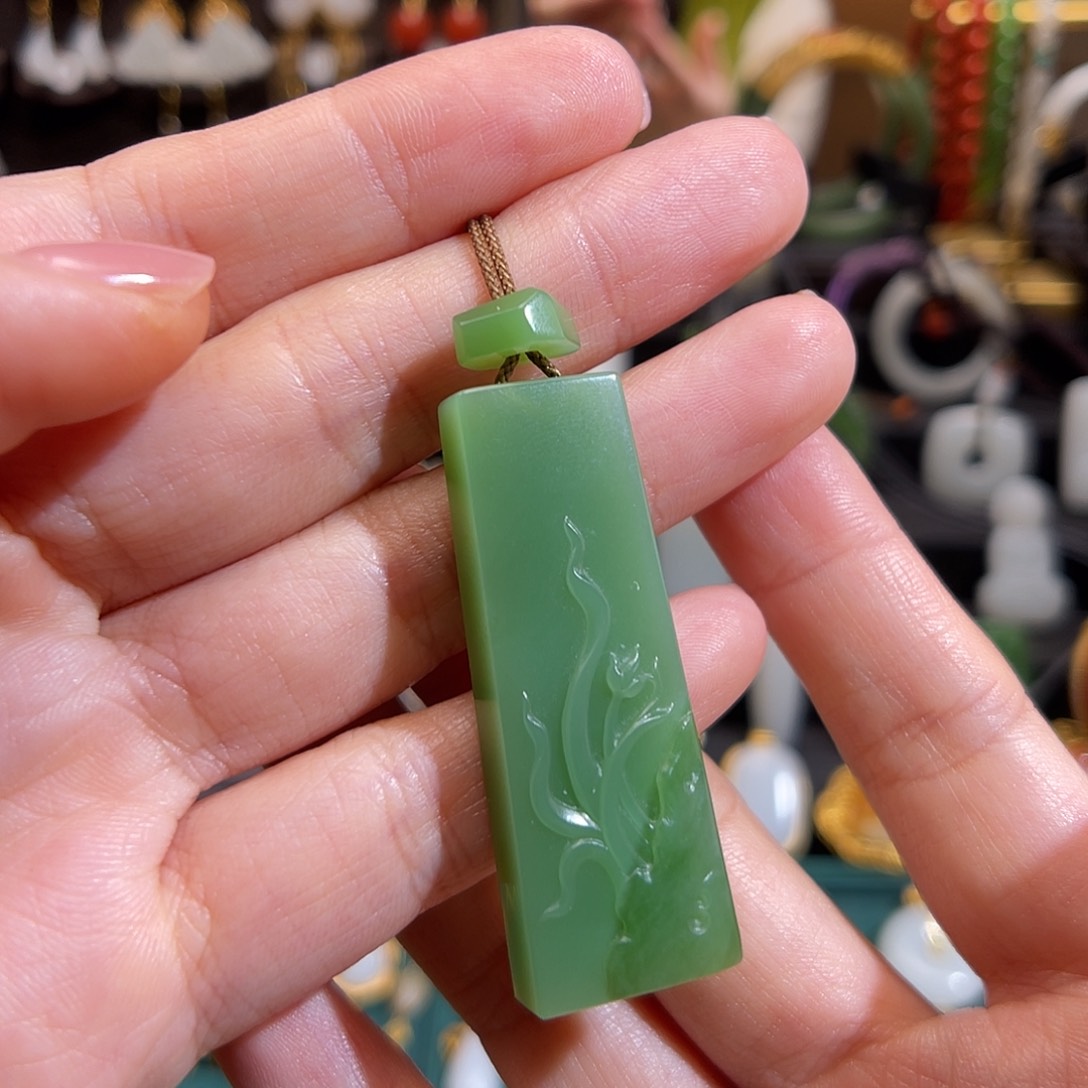 和田玉挂件未镶嵌丁*