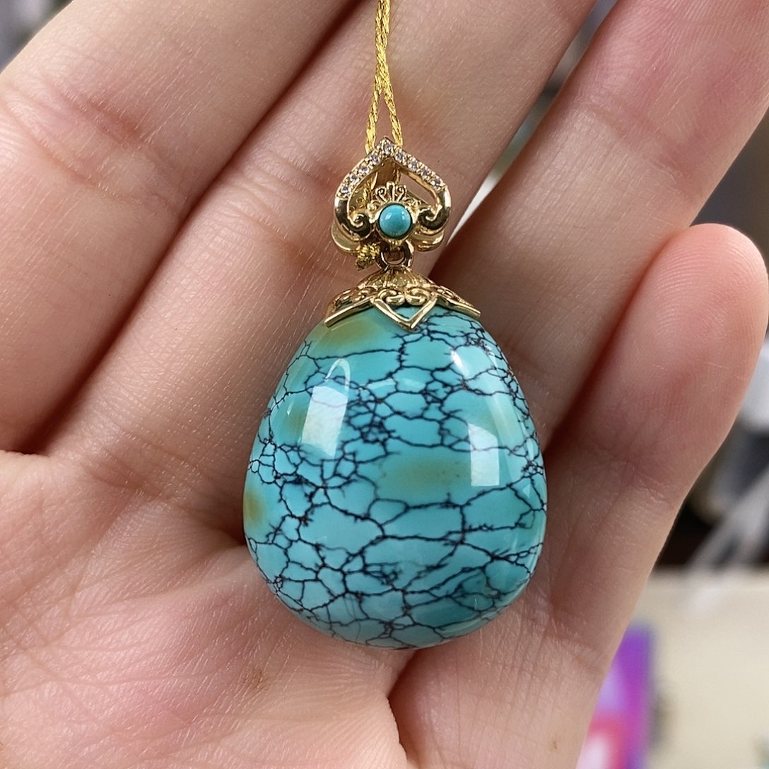 绿松石18K金镶嵌珠宝奇石