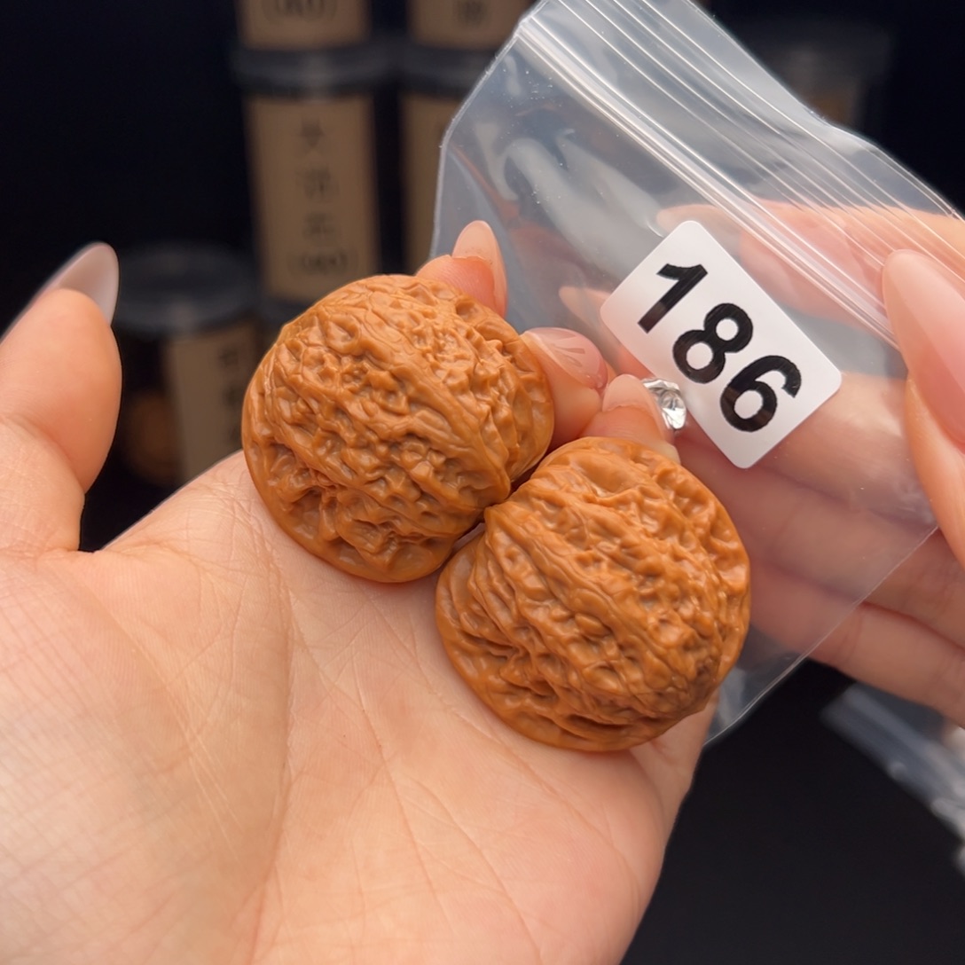 文玩核桃吊坠铁锤39