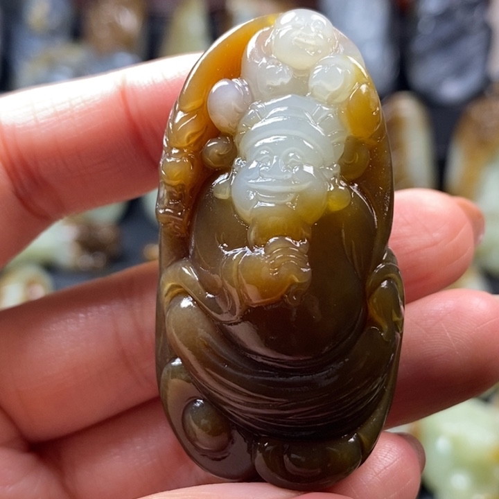 和田玉未镶嵌挂件