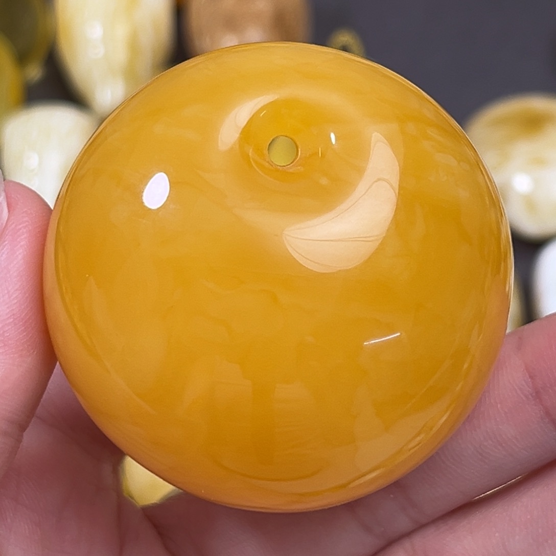 未镶嵌蜜蜡珠宝奇石浓蜡公主扣