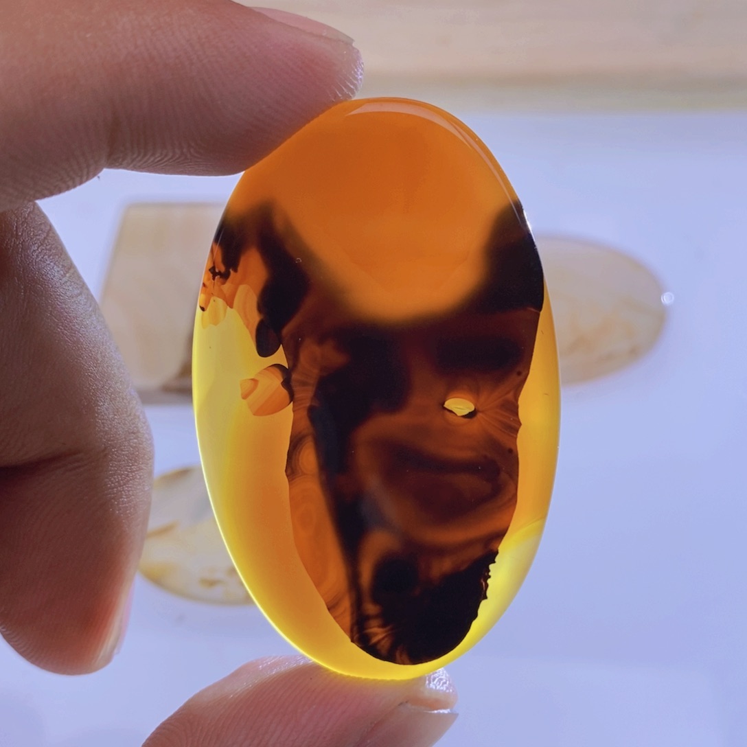 玛瑙/玉髓颈饰未镶嵌