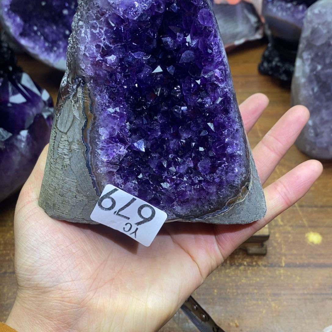 水晶大型摆件（非配饰）未镶嵌