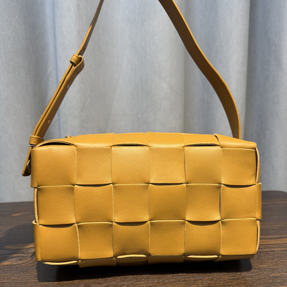 99新 BOTTEGA VENETA/葆蝶家 葆蝶家新款编织单肩包