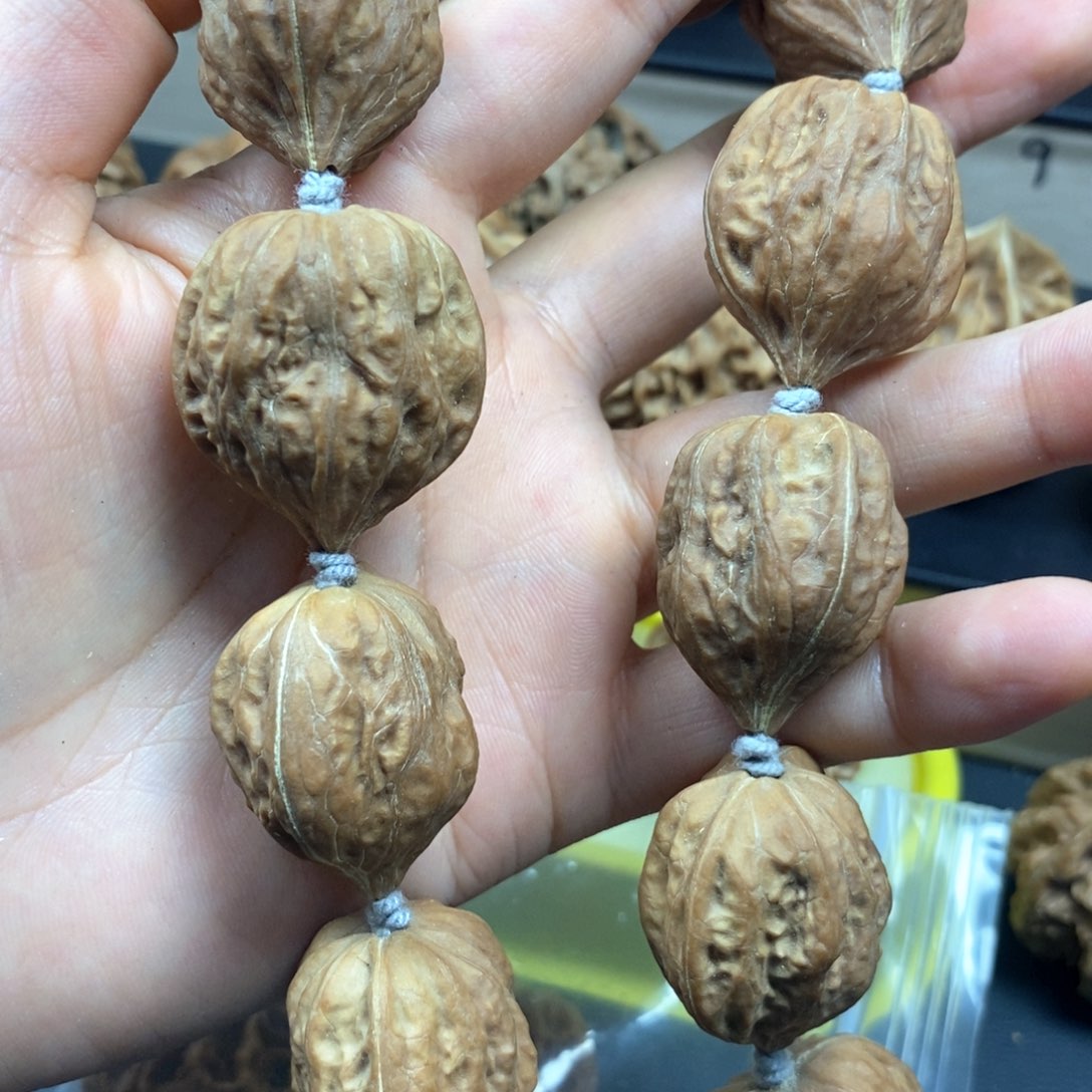 桃核把件秦岭桃心27