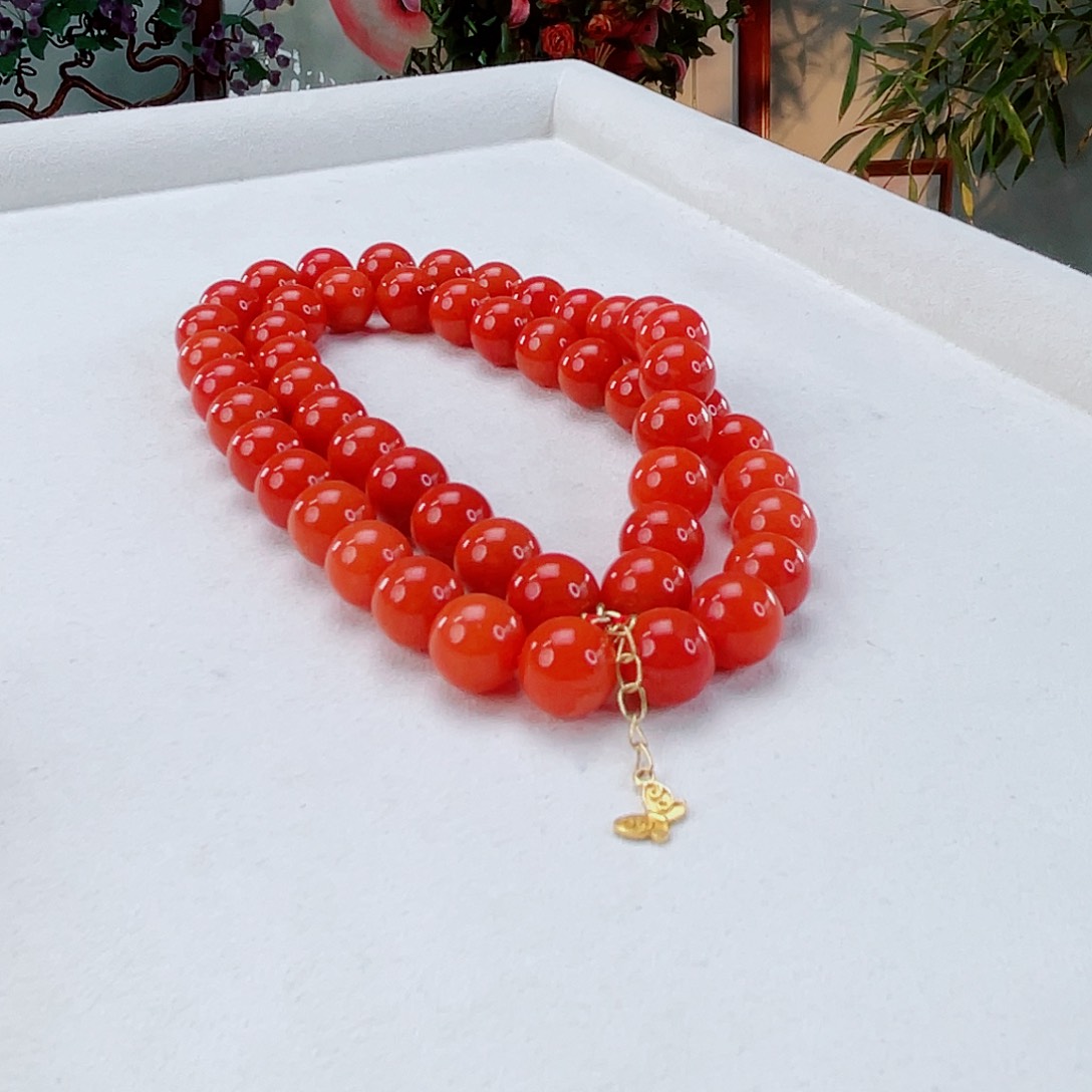 南红玛瑙颈饰18K金镶嵌南红9.3