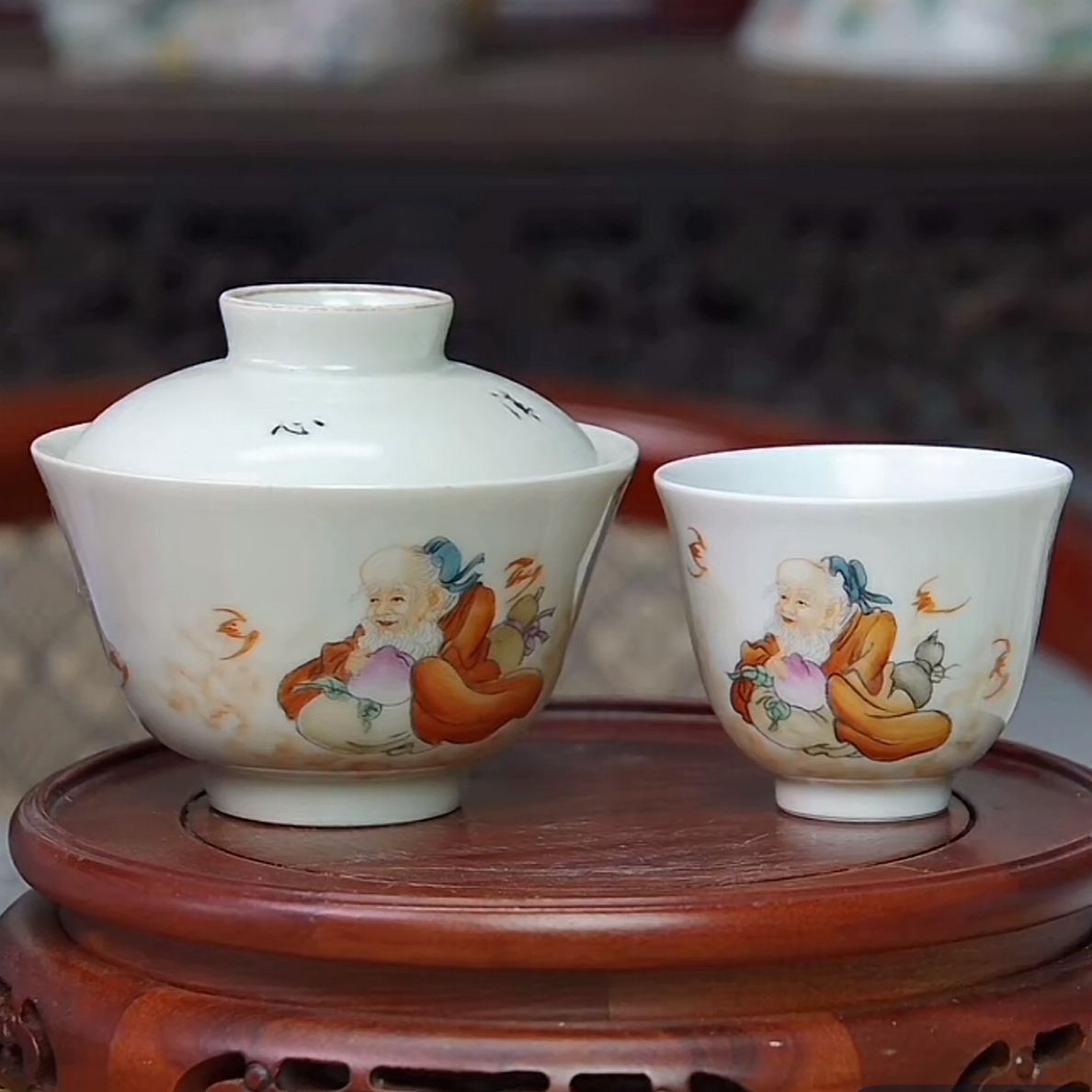 粉彩福星人物盖碗 高8.5公分 口径9.5公分 全品赠送单杯