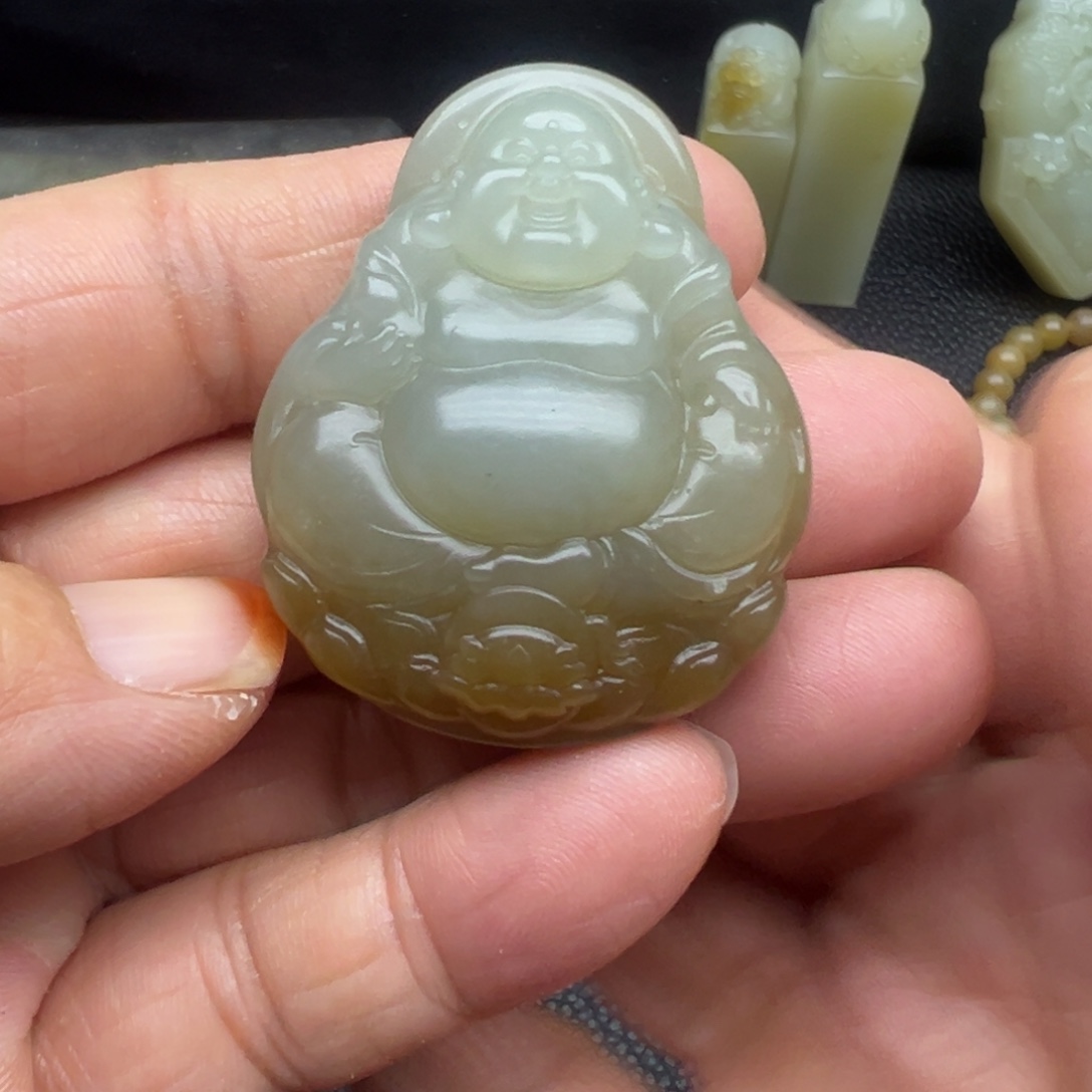和田玉（糖玉）未镶嵌吊坠(不含链)