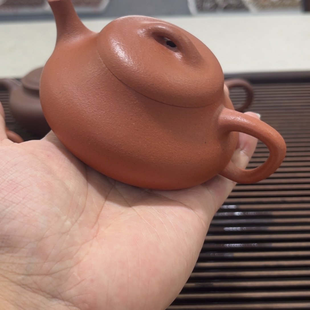 紫砂茶壶紫砂……………………………………