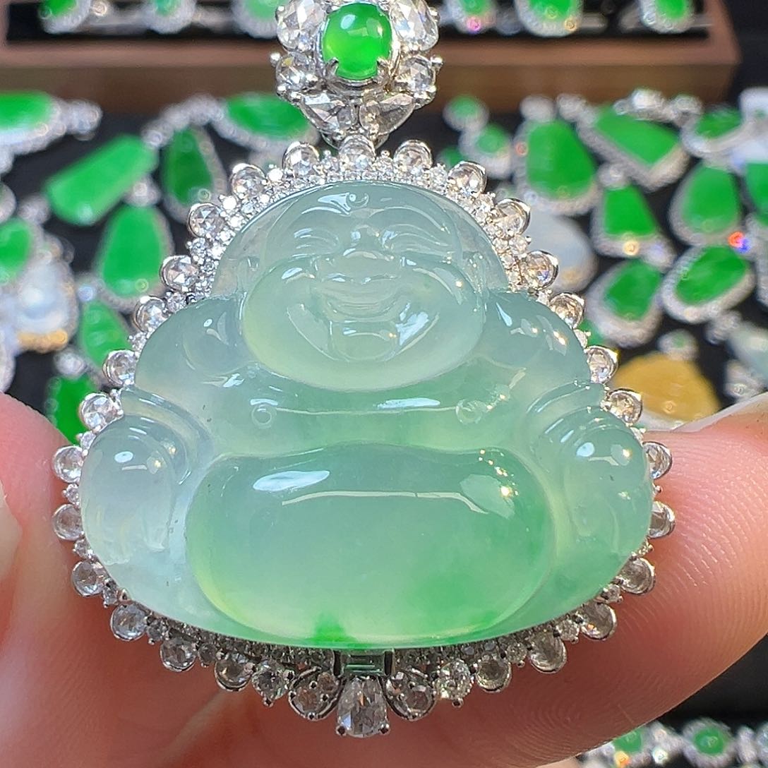 翡翠颈饰18K金镶嵌收货48小时鉴赏期