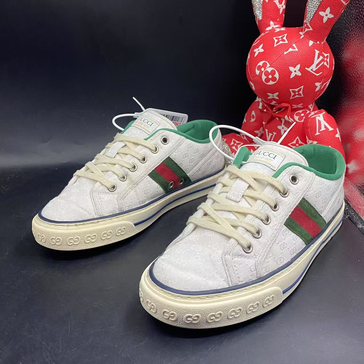 95新 GUCCI/古驰 【聚星优选】白色帆布1977板鞋39.5欧码ddm1952