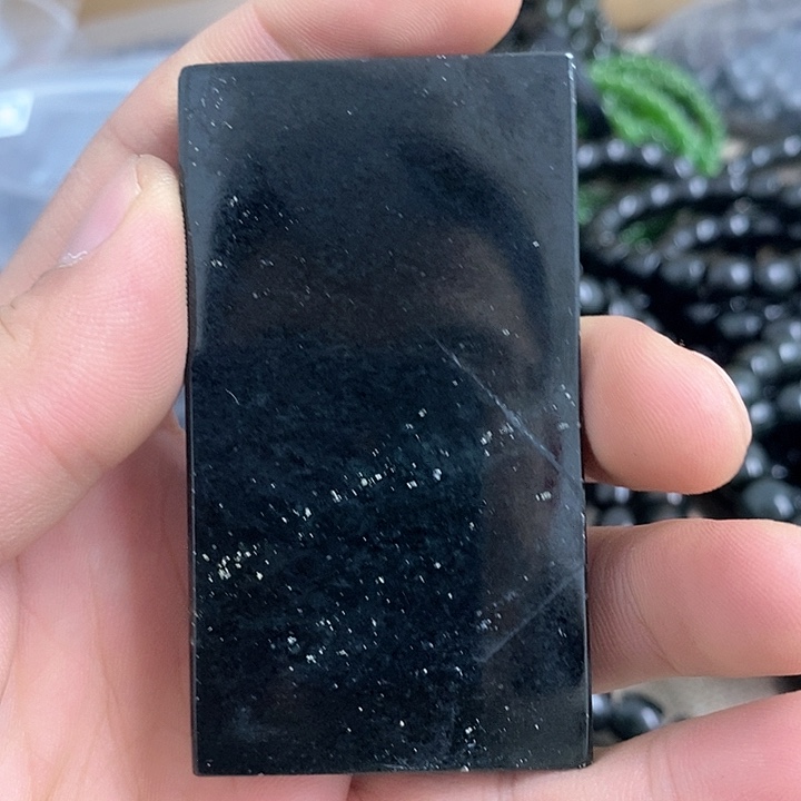 和田玉（糖玉）车挂未镶嵌