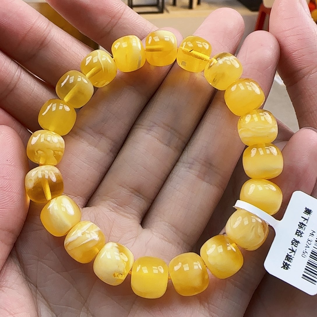 琥珀裸石未镶嵌蜜蜡