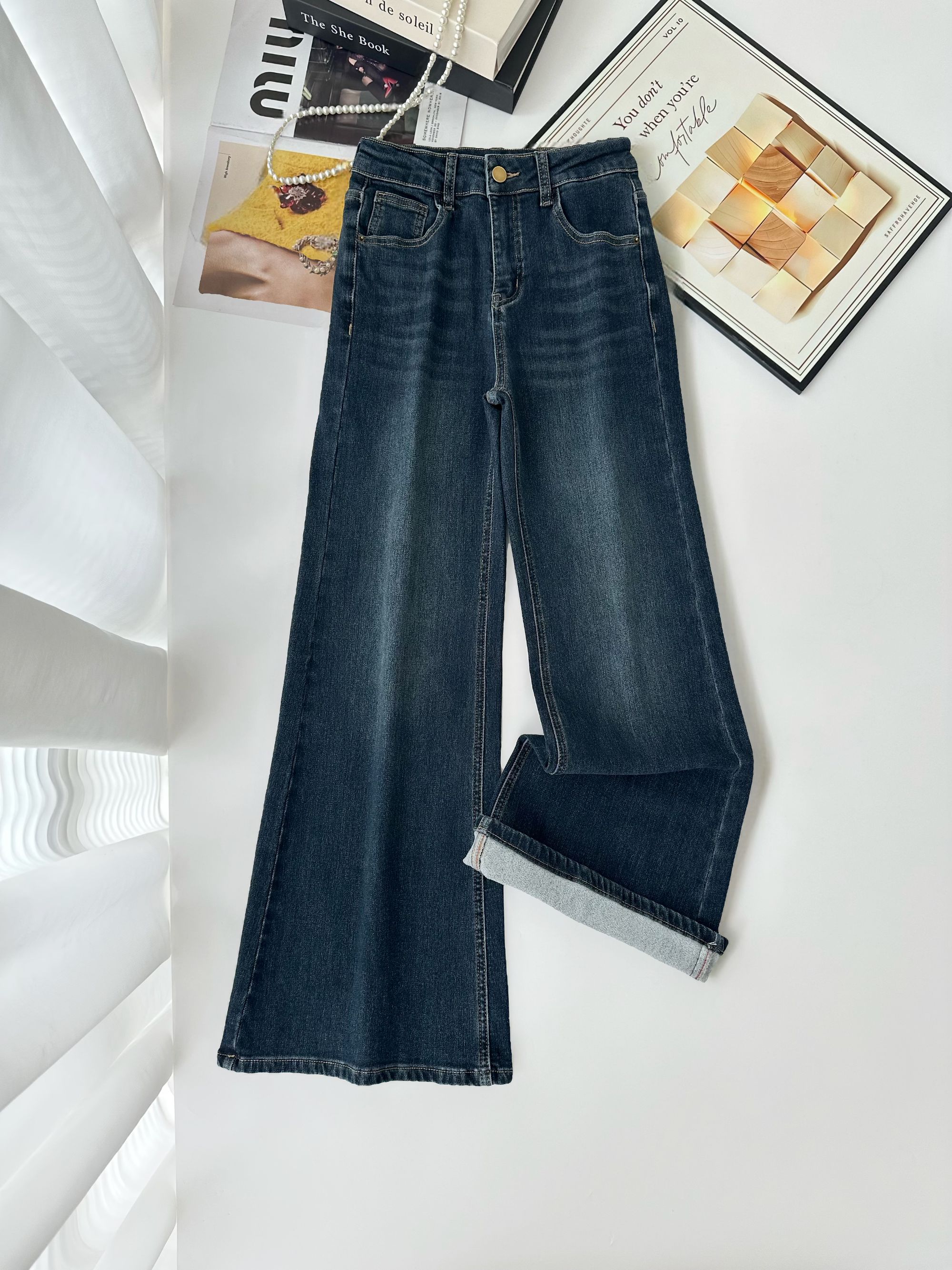 牛仔蓝显腿长超模裤加绒微喇裤牛仔裤女设计感休闲筒喇裤