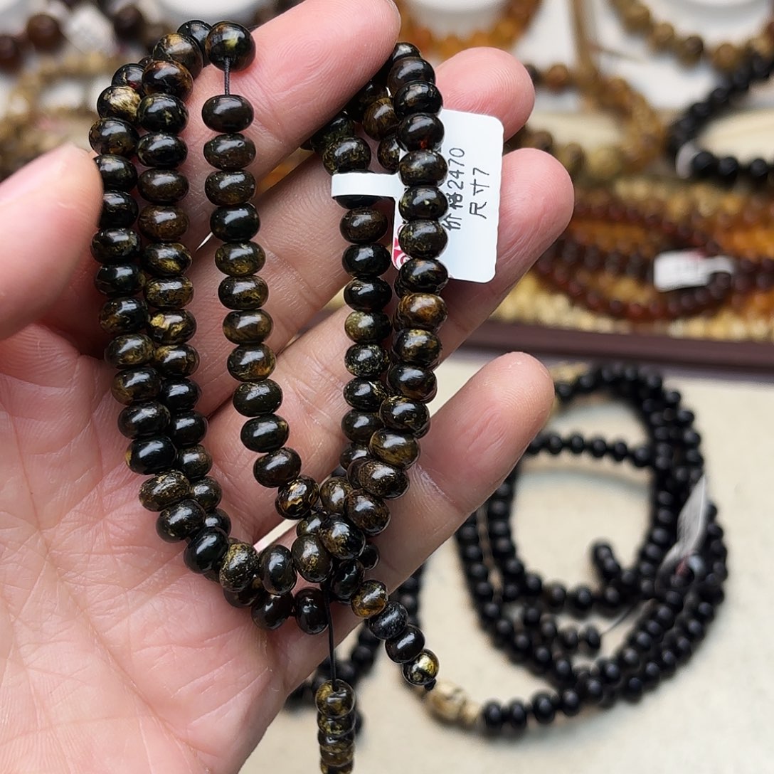 琥珀未镶嵌裸石七91753