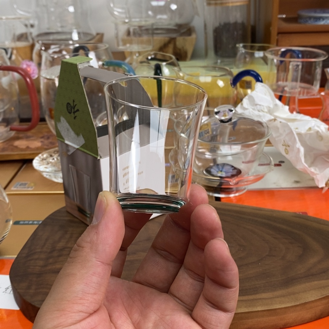 含香杯墨绿色样品