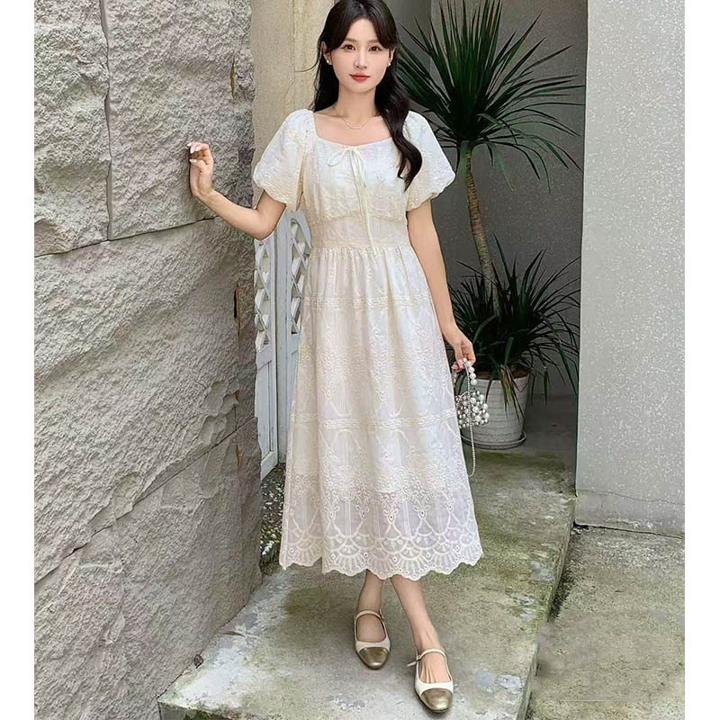 （女装）97063 时尚洋气收腰显瘦法式泡泡短袖方领连衣裙