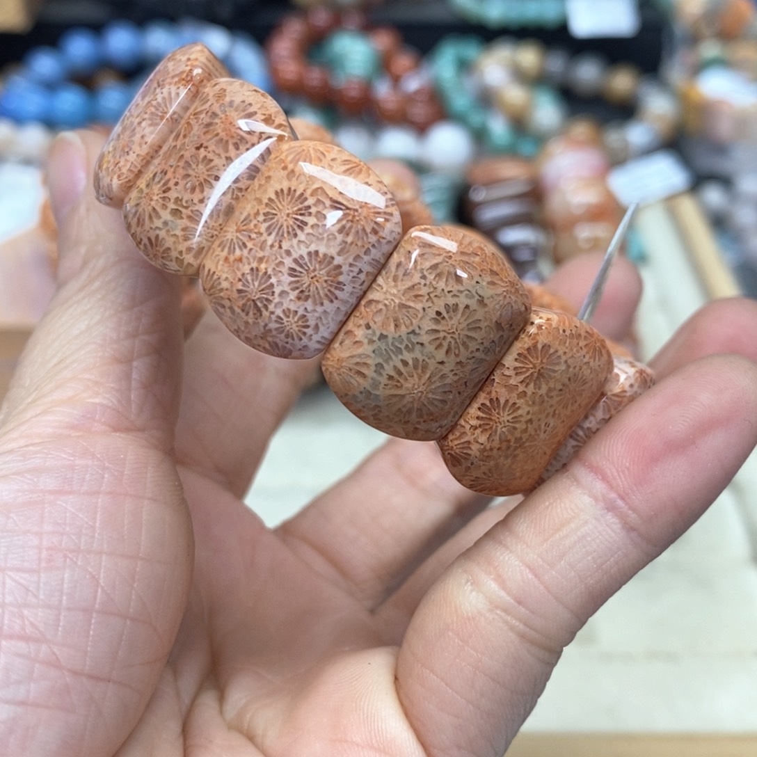 硅化珊瑚（珊瑚玉）手链未镶嵌085